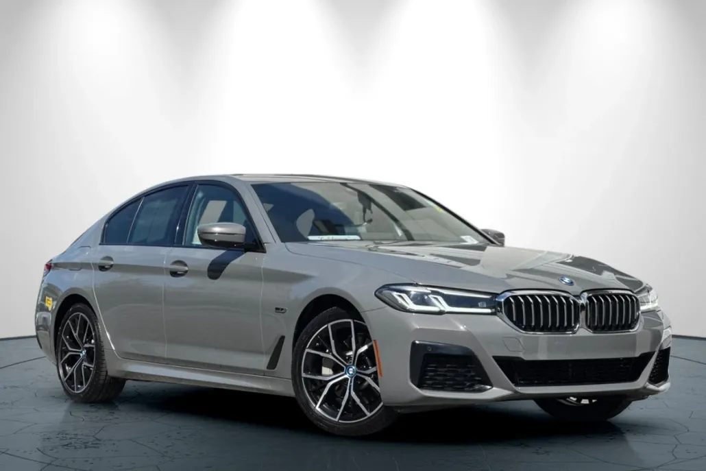 2022 Bmw 530e photo 1