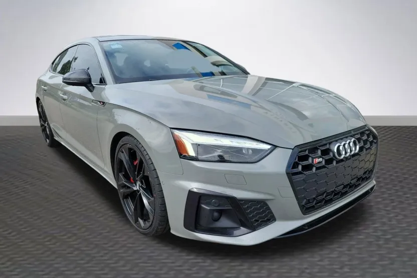 2021 Audi S5 Prestige photo 1