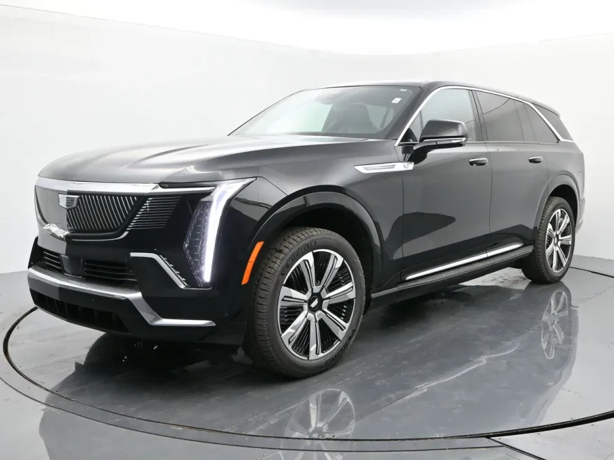 2025 Cadillac Escalade IQ Luxury photo 1