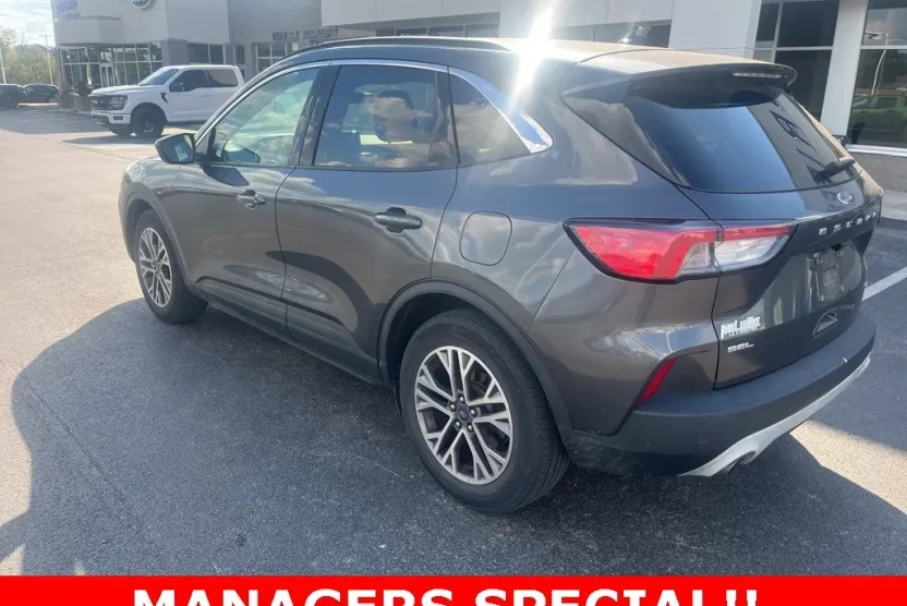 2020 Ford Escape SEL photo 1