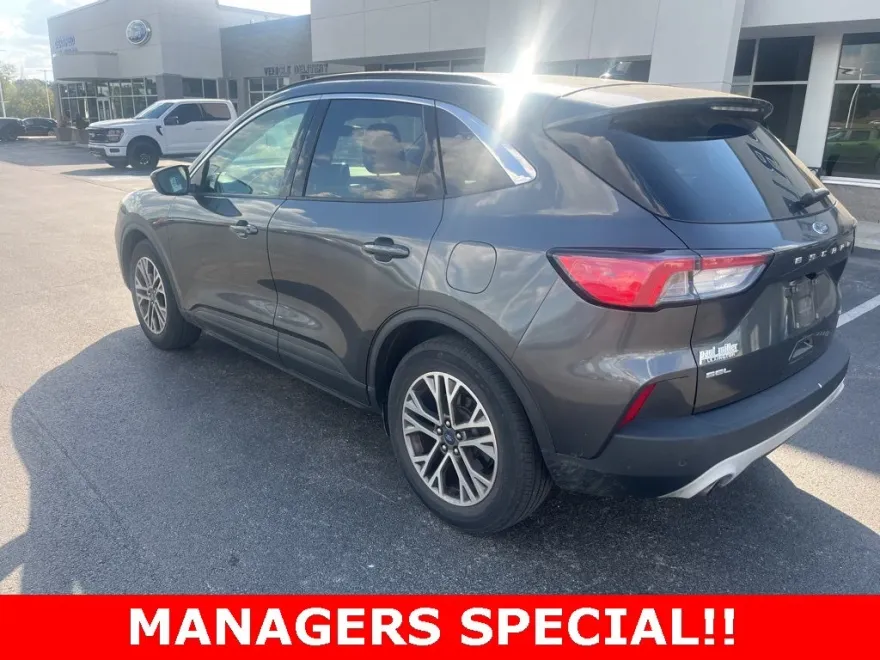 2020 Ford Escape SEL photo 1