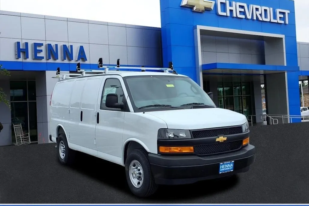 2025 Chevrolet Express Cargo 2500 photo 1