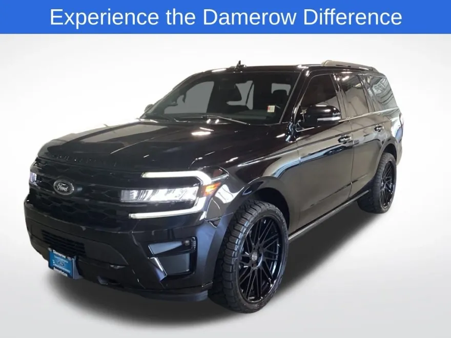 2022 Ford Expedition Limited photo 1