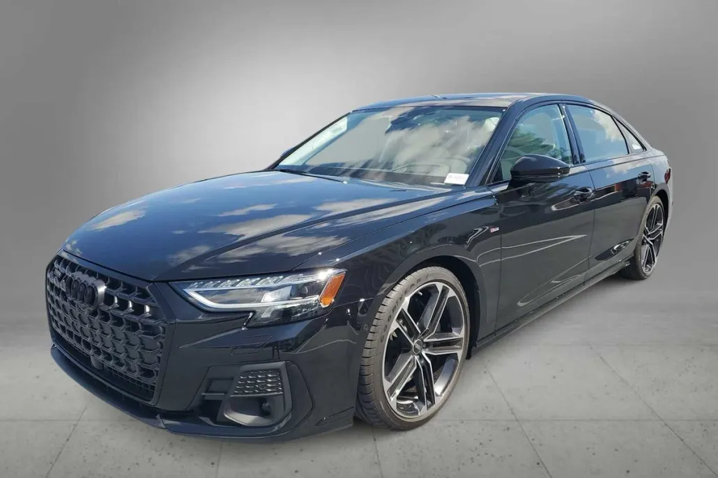 2025 Audi A8 L 55 photo 1