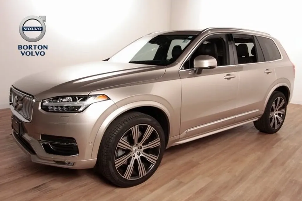 2023 Volvo XC90 Ultimate photo 1