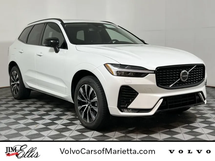 2025 Volvo XC60 B5 Core photo 1