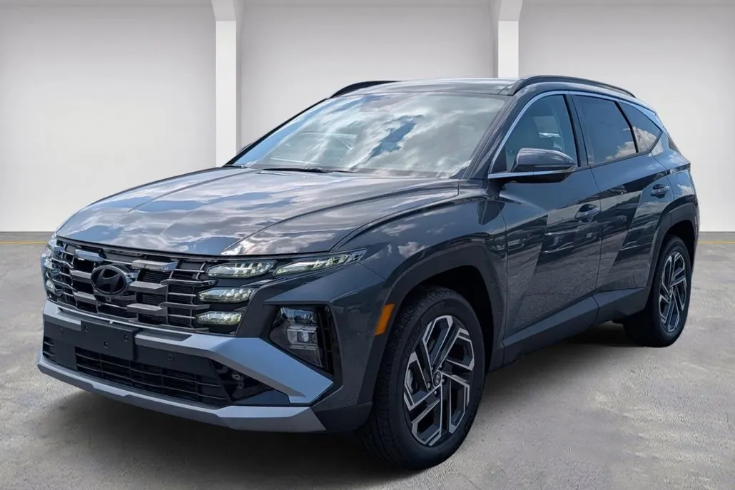 2025 Hyundai Tucson Limited photo 1