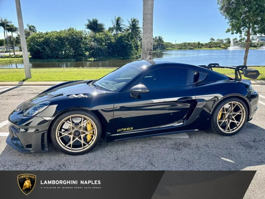 2025 Porsche Cayman GT4 RS photo 1