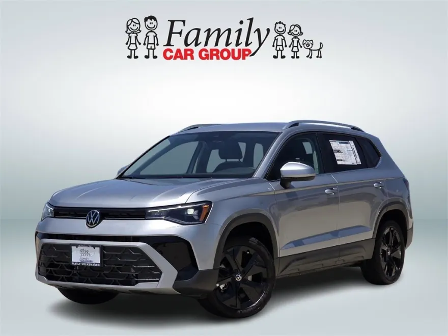 2025 Volkswagen Taos SE photo 1