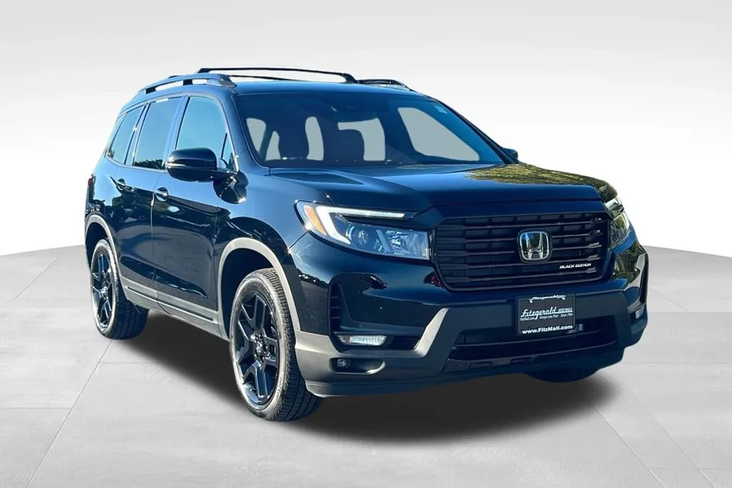 2025 Honda Passport Black Edition photo 1