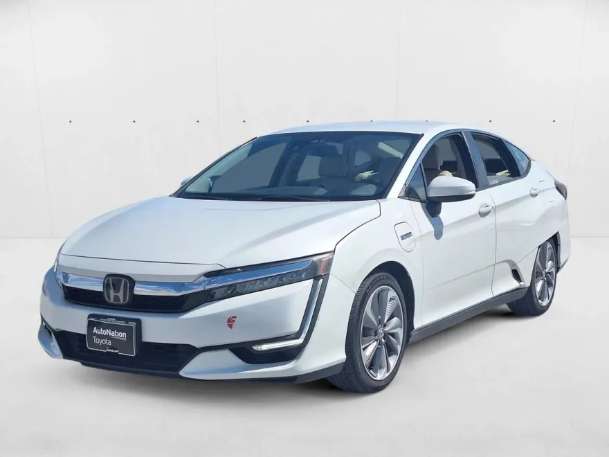2018 Honda Clarity Plug-In Hybrid photo 1