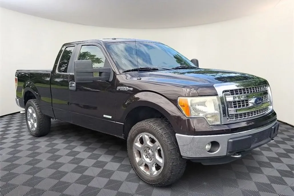 2013 Ford F-150 XL photo 1