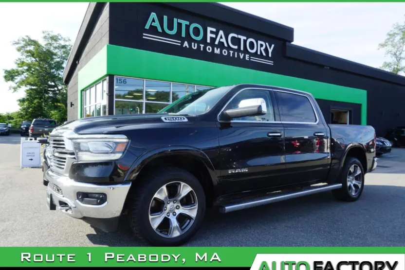 2019 Ram 1500 Laramie photo 1