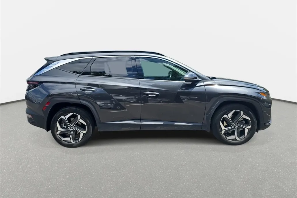2022 Hyundai Tucson Limited photo 1