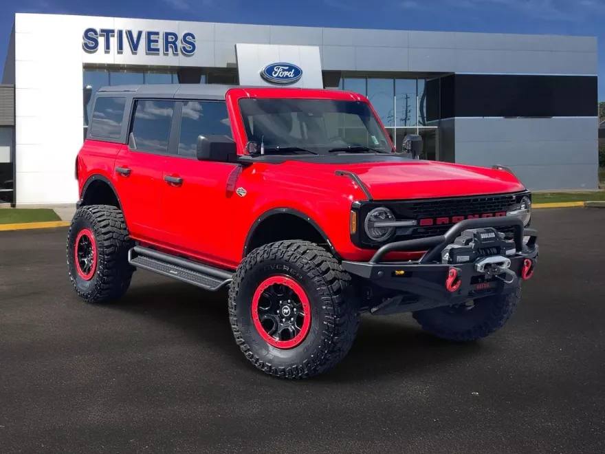 2022 Ford Bronco Base Big Bend Black Diamond Outer Banks Badlands Wildtrak Everglades photo 1