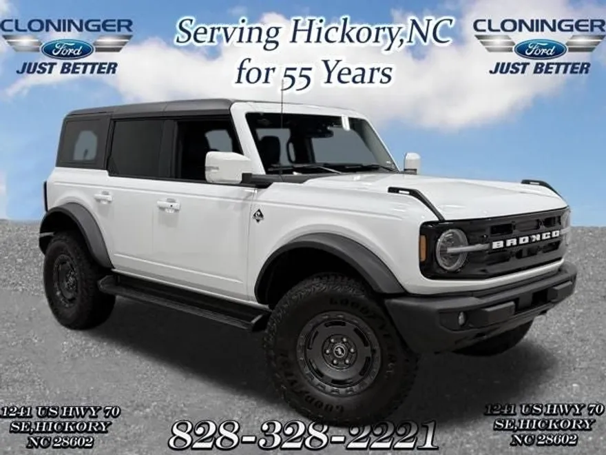 2025 Ford Bronco Outer Banks photo 1