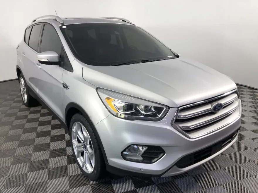 2018 Ford Escape Titanium photo 1