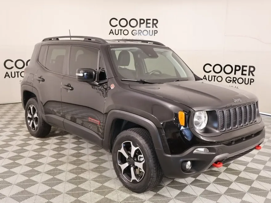 2022 Jeep Renegade Trailhawk photo 1
