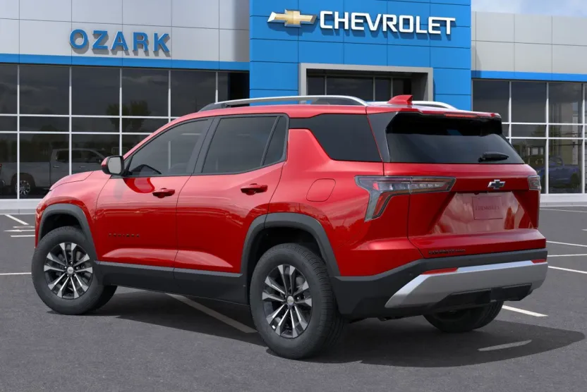 2026 Chevrolet Equinox LT photo 1