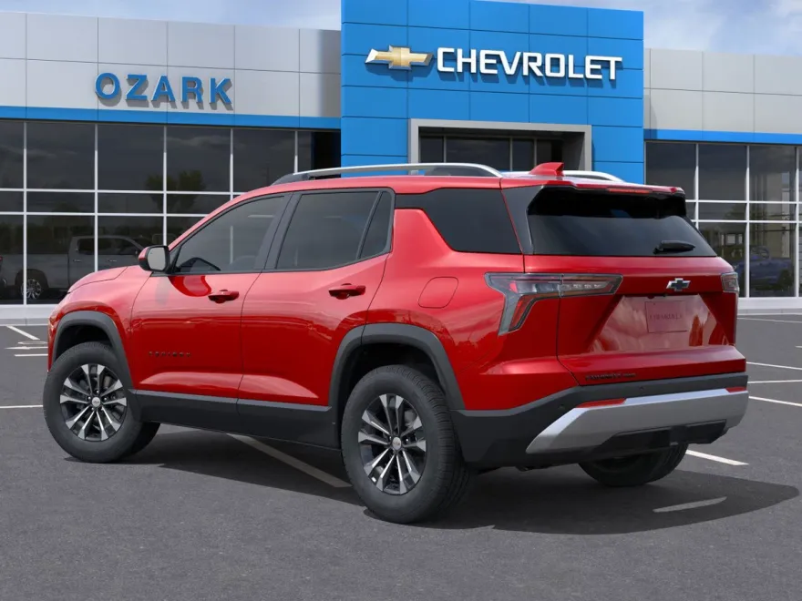 2026 Chevrolet Equinox LT photo 1