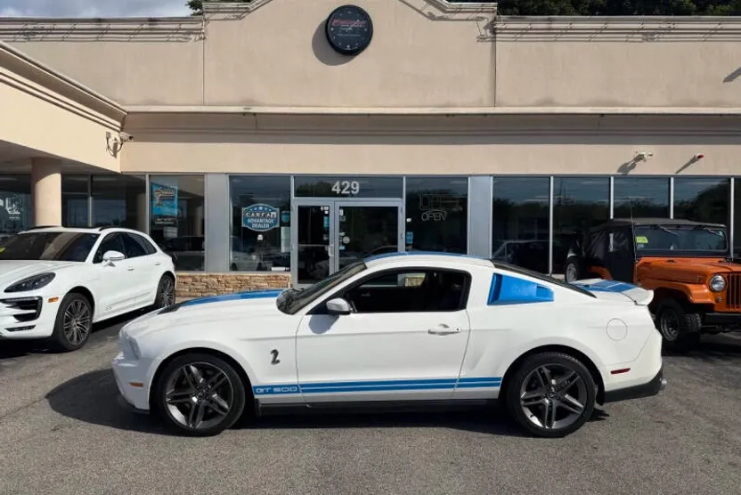 2012 Ford Mustang Shelby photo 1