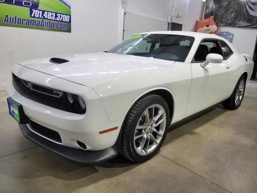 2023 Dodge Challenger GT photo 1
