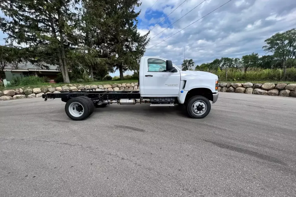 2023 Chevrolet Silverado Work Truck photo 1
