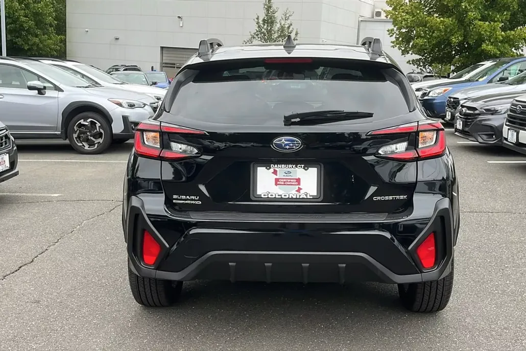 2024 Subaru Crosstrek Premium photo 1