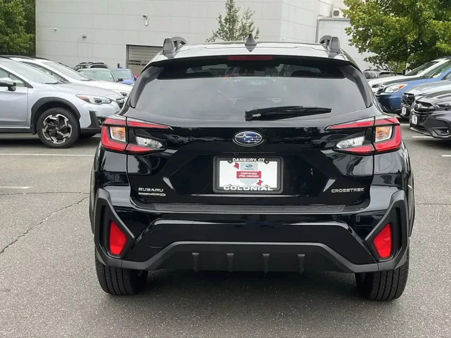2024 Subaru Crosstrek Premium photo 1