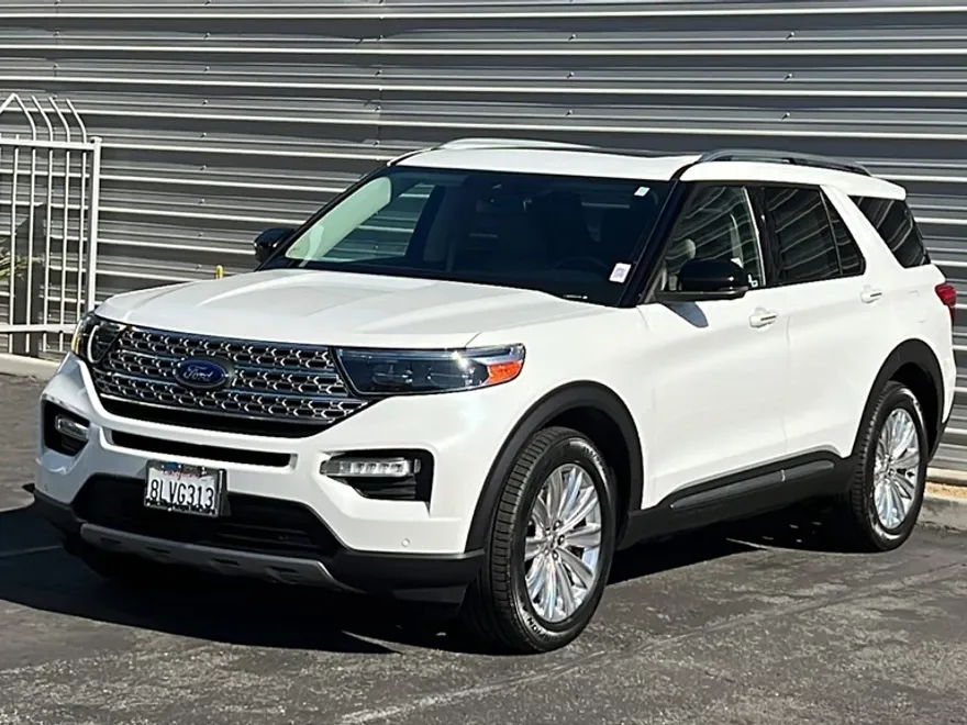 2020 Ford Explorer Limited photo 1