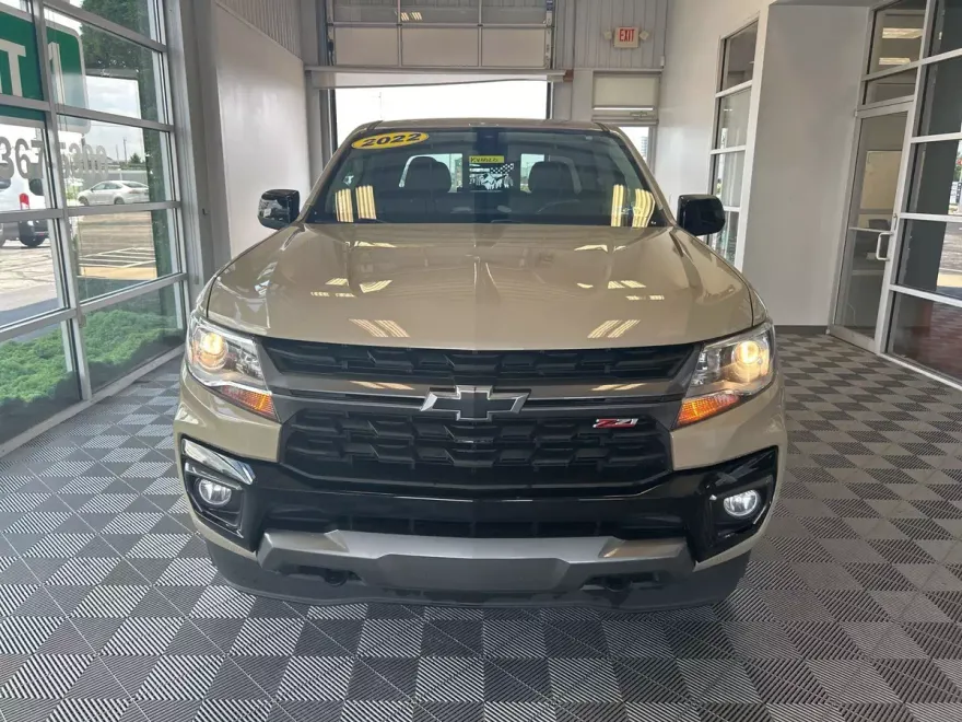 2022 Chevrolet Colorado Z71 photo 1