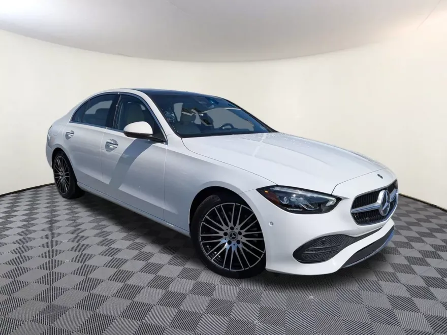 2022 Mercedes Benz C 300 Sedan photo 1