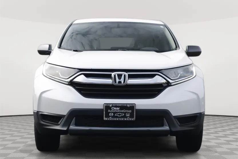 2017 Honda CR-V LX photo 1