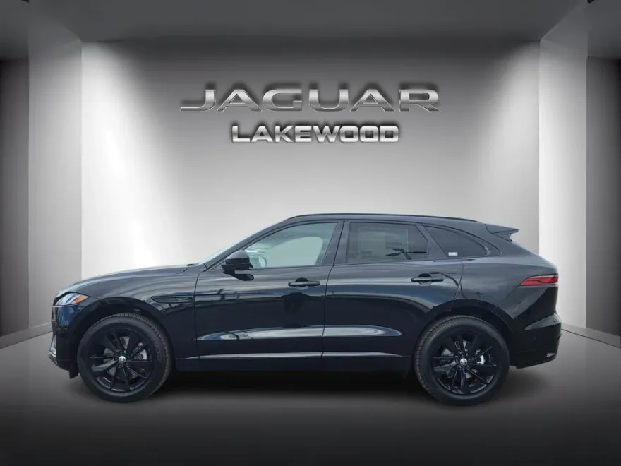2026 Jaguar F-PACE P250 R-Dynamic S photo 1