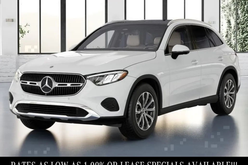 2025 Mercedes Benz GLC 300 4MATIC photo 1
