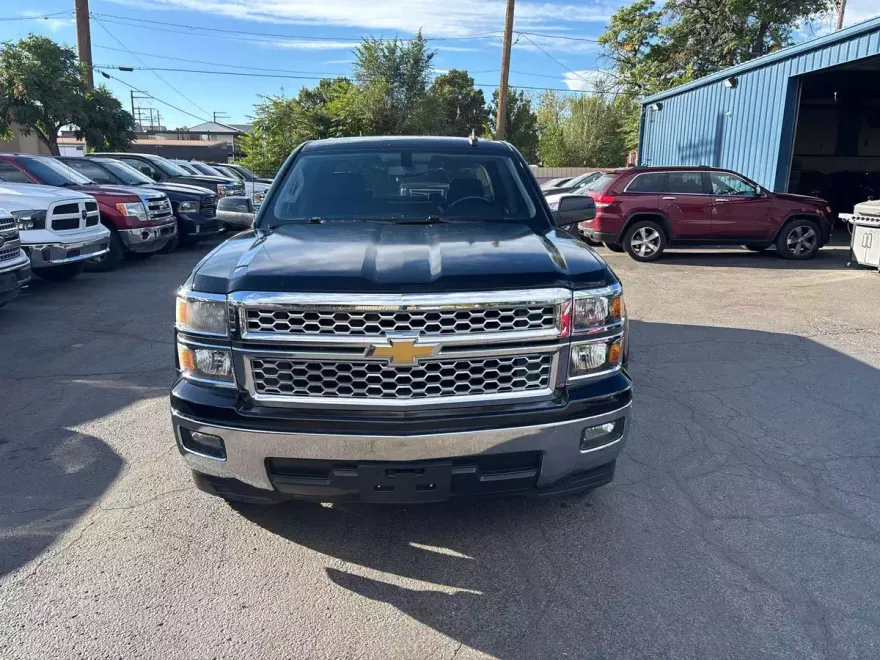 2015 Chevrolet Silverado 1500 photo 1