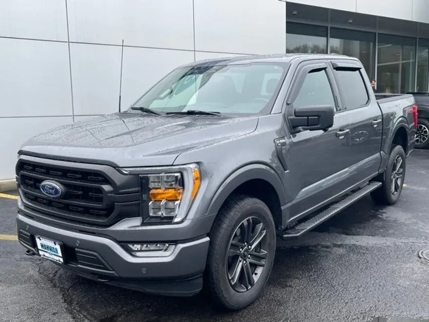 2022 Ford F-150 XLT photo 1