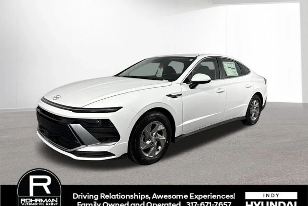 2025 Hyundai Sonata SE photo 1