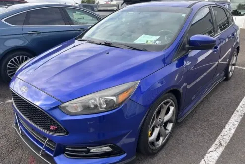 2015 Ford Focus ST photo 2