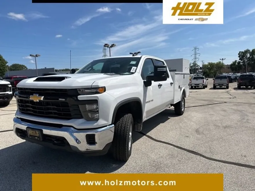 2024 Chevrolet Silverado 2500HD photo 1