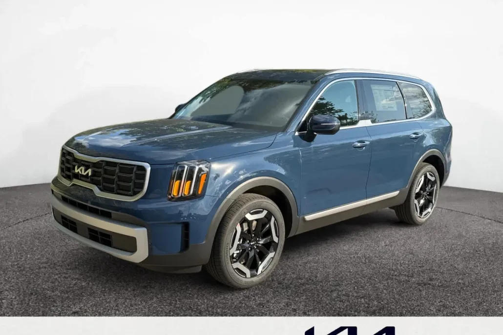 2025 Kia Telluride S photo 1