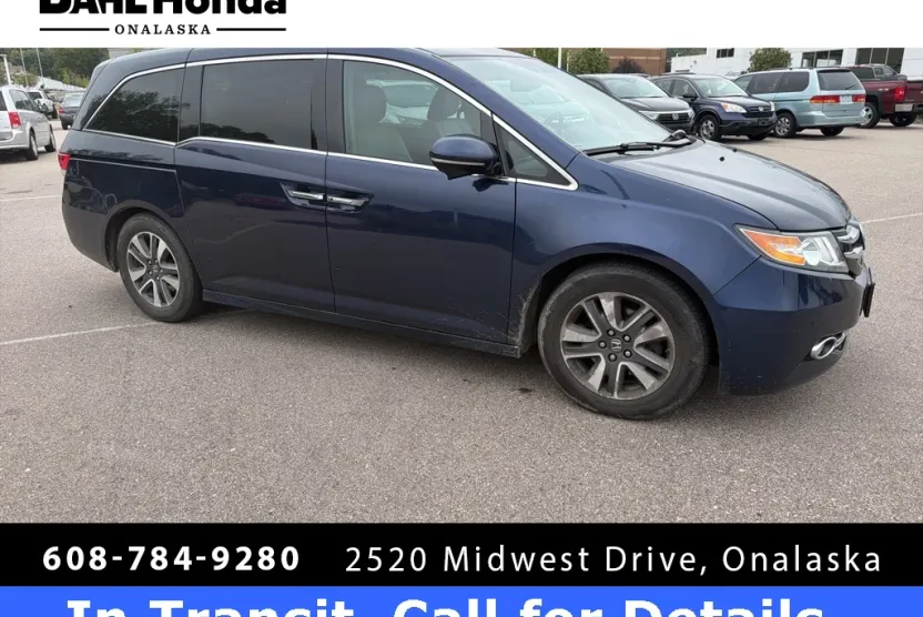 2014 Honda Odyssey Touring photo 1