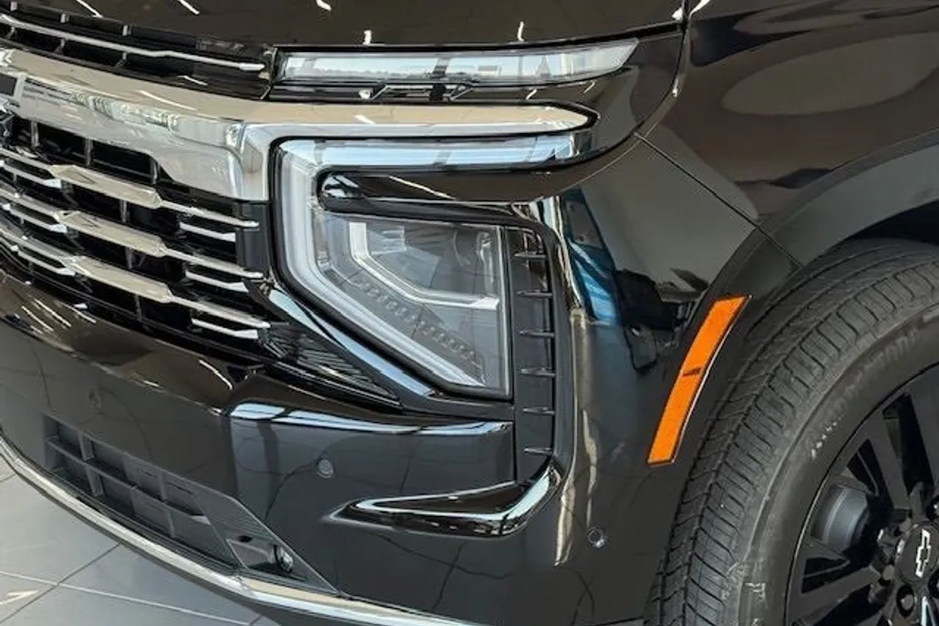 2025 Chevrolet Tahoe Premier photo 1