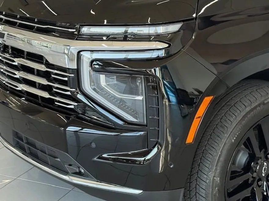 2025 Chevrolet Tahoe Premier photo 1