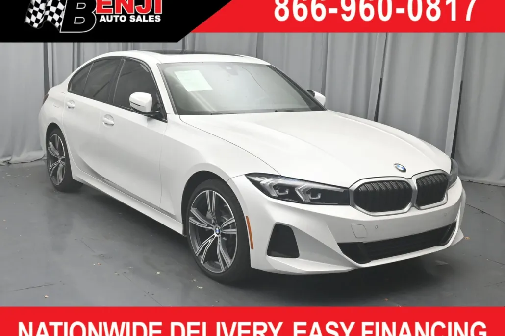 2023 Bmw 330i Sedan photo 1