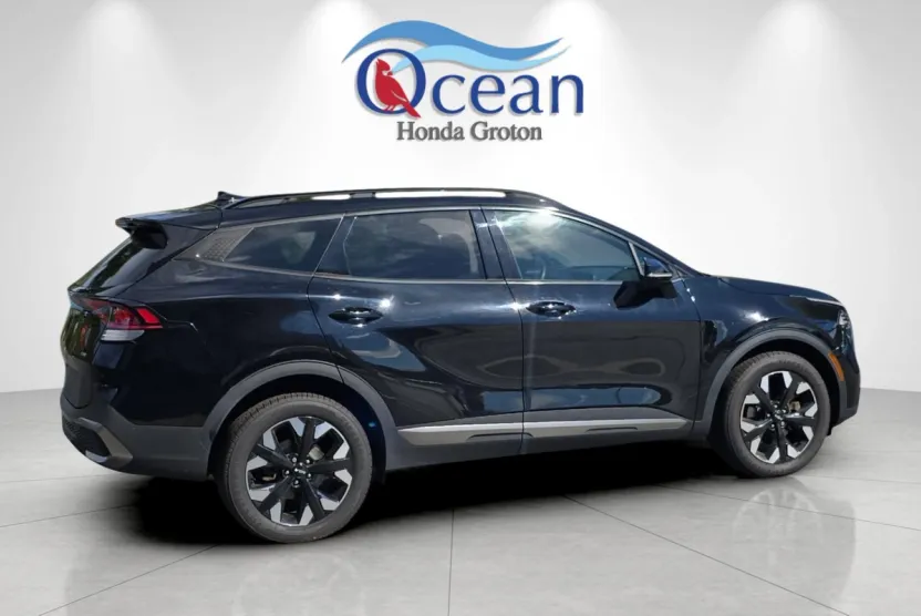 2023 Kia Sportage X-Line photo 1