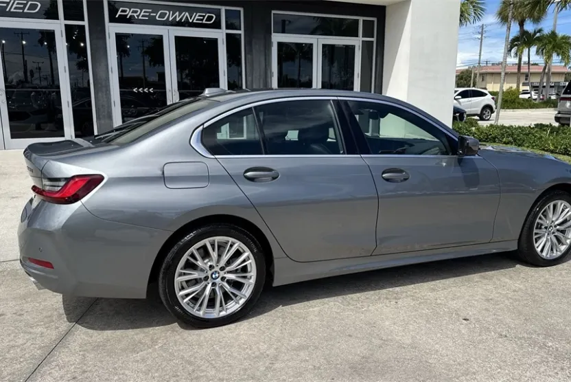 2024 Bmw 330i xDrive photo 1