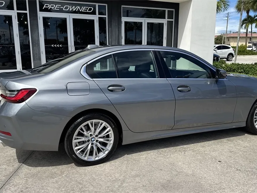 2024 Bmw 330i xDrive photo 1