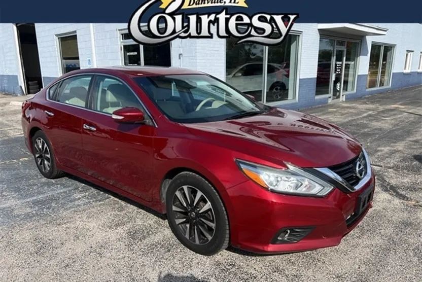 2018 Nissan Altima 2.5 SV photo 1