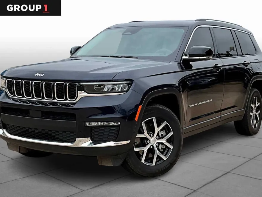 2023 Jeep Grand Cherokee Limited photo 1